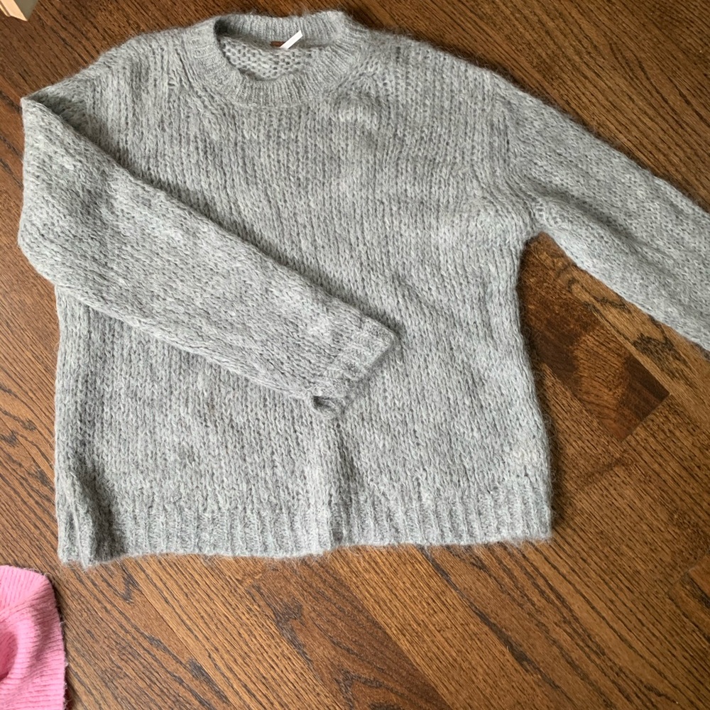 Grey sweater